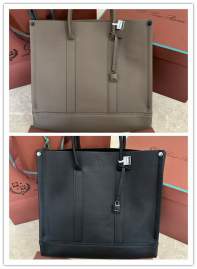 Picture of Loro Piana Handbags _SKUfw182993471fw